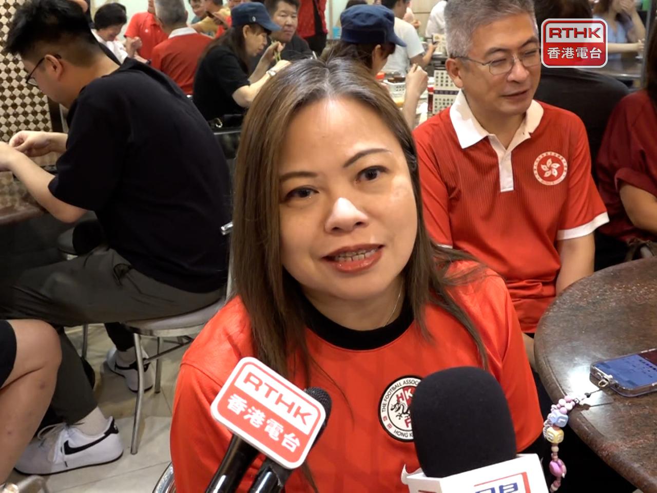 羅淑佩認為賽果可接受，高興看到港隊球員非常盡力，特別是一班年輕球員。（周國安攝）