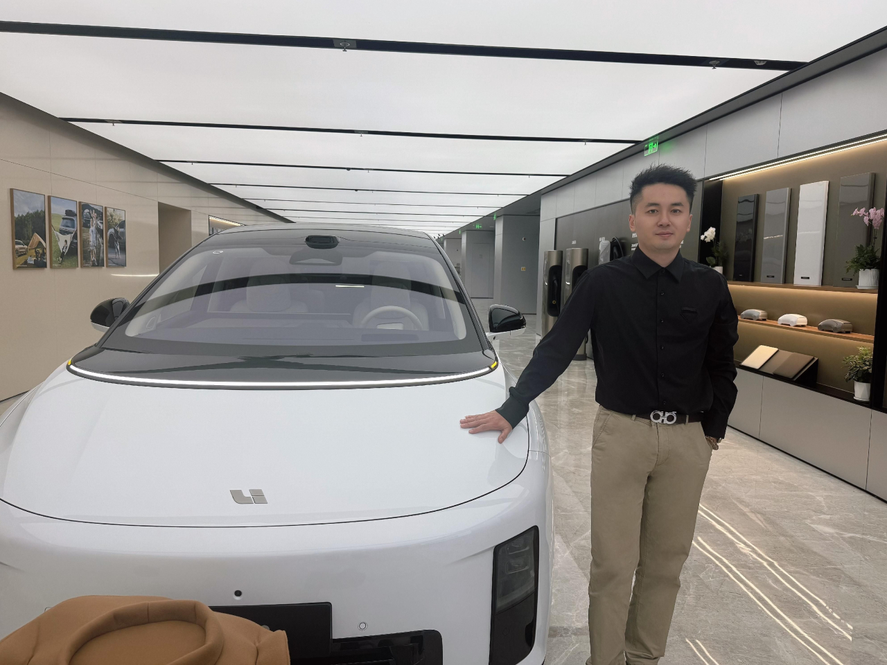 理想汽車金融合規總監王天琪相信，借助香港的獨特優勢，公司能加快實現全球化願景。（政府新聞處圖片）