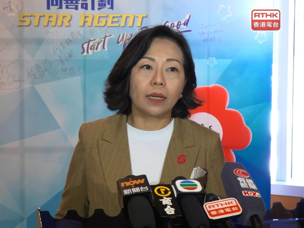 麥美娟表示，關愛隊要向當局提交工作報告，以及經核數師核數的財務報告。（鍾家銘攝）