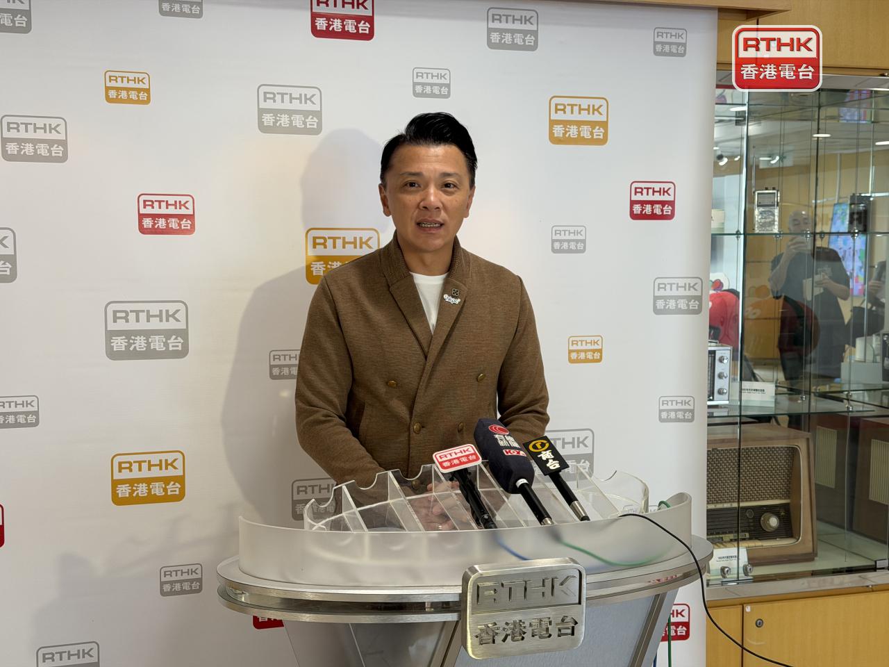 陳祖恒說，特朗普上任以來帶來不穩定因素。（港台圖片）