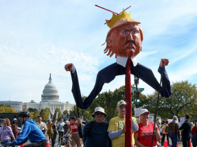 Demonstrators hold an effigy depicting US President Donald Trump during a &quot;No Kings&quot; protest in Washington. Photo: Reuters