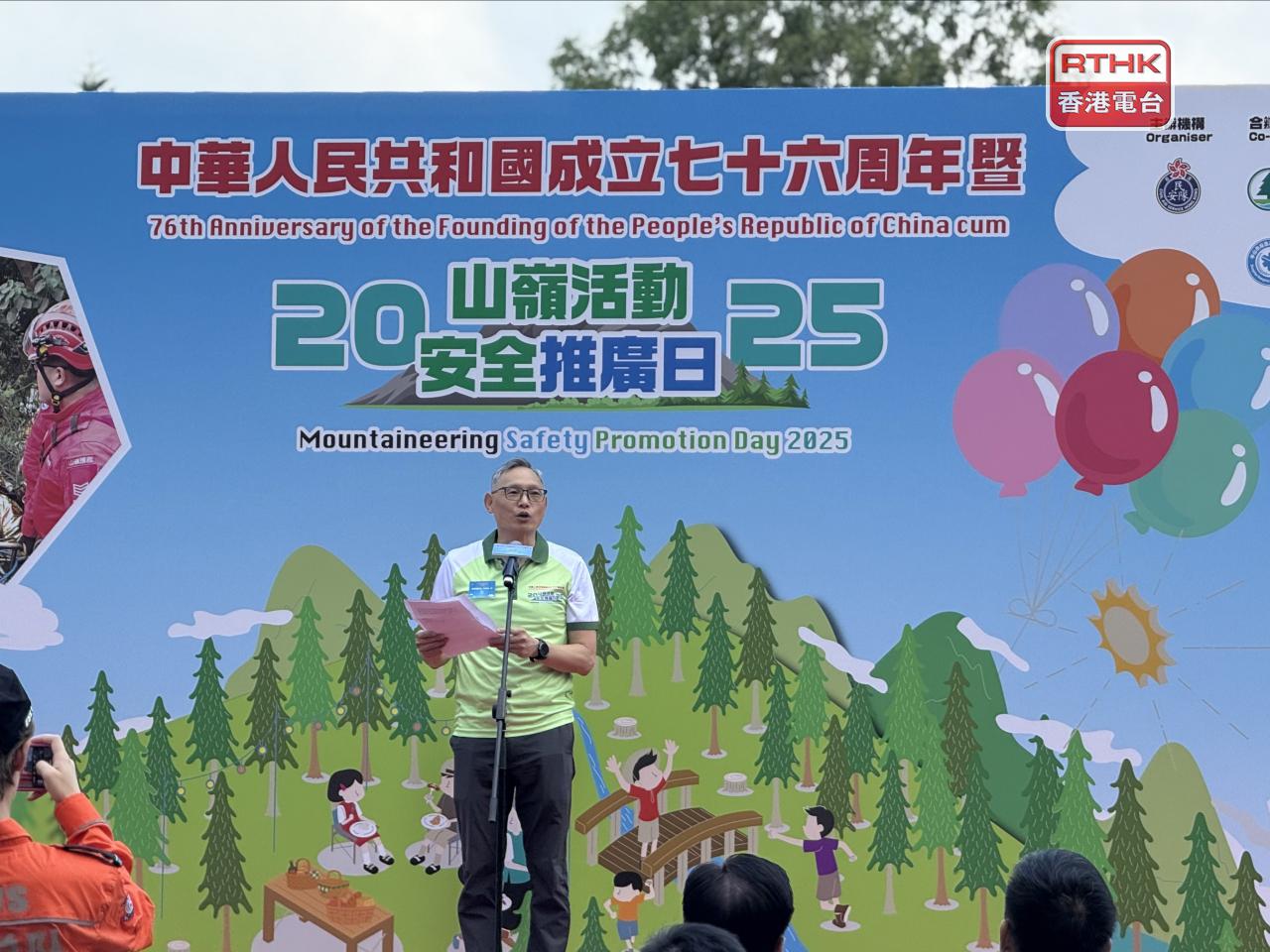 卓孝業表示，警方、漁護署和民安隊今年多次在西貢東壩附近的破邊洲巡邏。（陳曉筠攝）