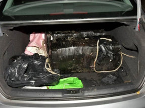 Police arrest three men in underwater cocaine bust