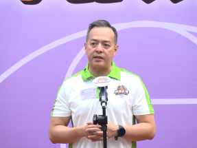 周一鳴鼓勵青少年透過運動學習團隊精神　遠離毒品和不法行為引誘