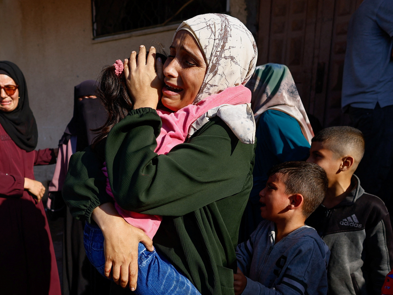 Residents in Gaza and local health authorities said that Israeli airstrikes and tank fire across the enclave killed at least 11 people. Photo: Reuters