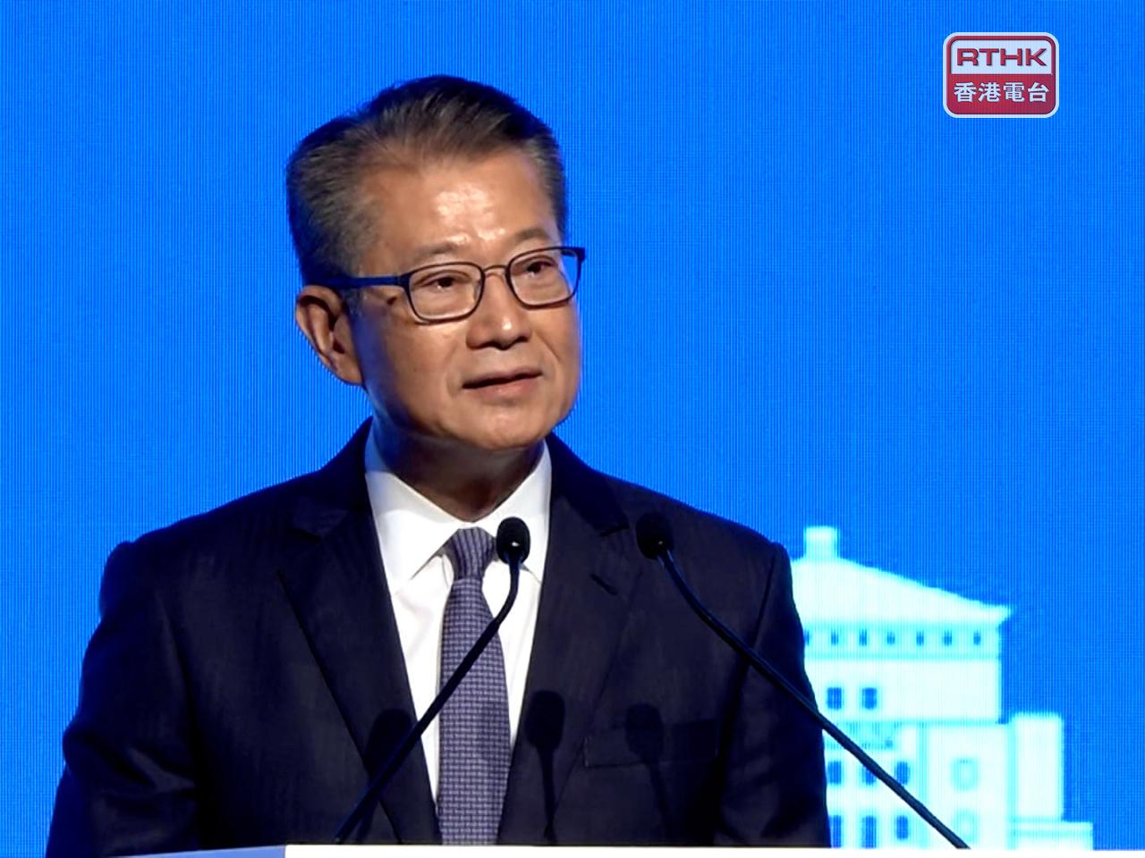 陳茂波下午將啓程前往南韓，出席在仁川舉行的亞太區經濟合作組織財政部長會議和相關活動。（港台圖片）