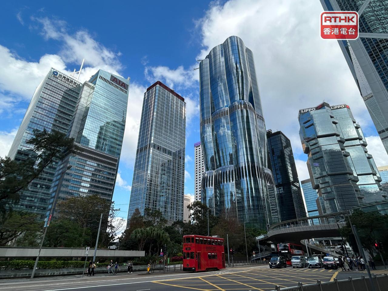 世邦魏理仕報告指出，第3季本港商業地產總投資金額86.5億元，按季跌逾8%，受到流動性收緊影響。（港台圖片）