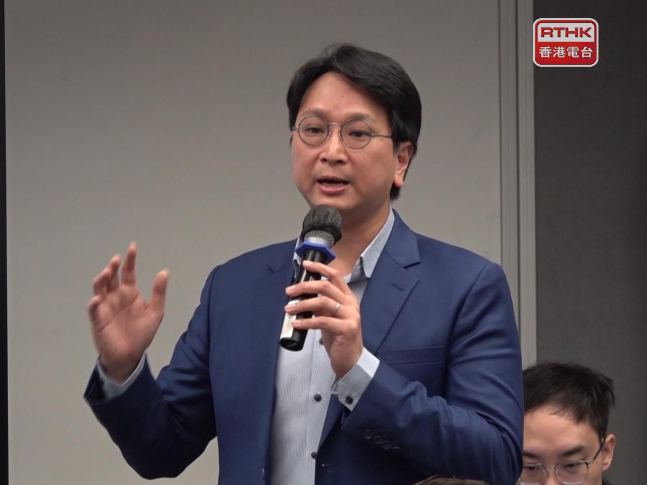 鄧家彪促請政府長遠繼續推進審計署報告的建議。（港台圖片）