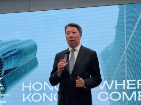 洪丕正：今年環球金融市場存在眾多不穩定性及波動，市場需要分散業務和投資，是非常好的時機推廣香港。（趙嘉駿攝）