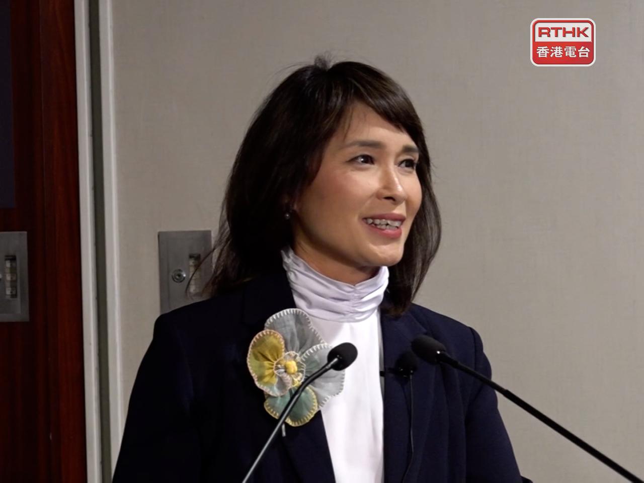 江玉歡說完全沒有受到壓力，不參選有很多原因，希望外界不要猜測。（周國安攝）