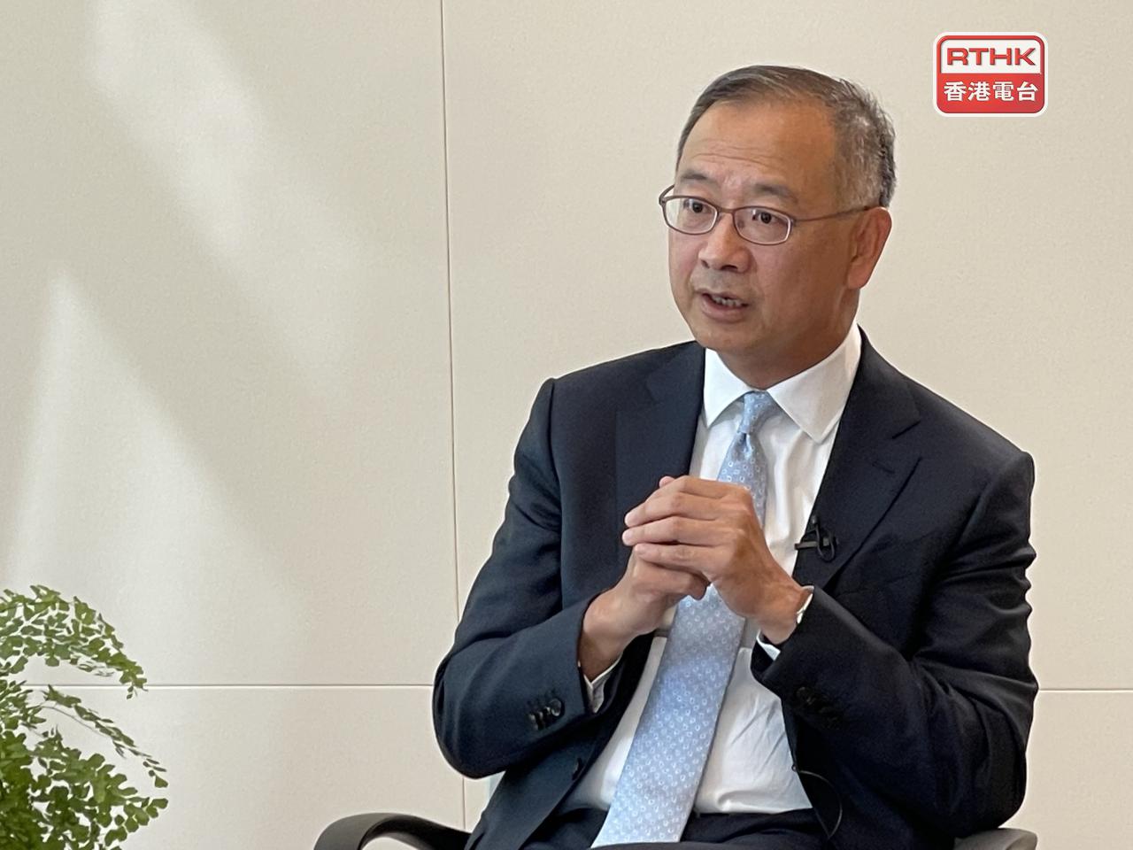 余偉文指,隨著科技持續重塑全球金融格局,香港已準備就緒引領下一波創新浪潮,提升銀行服務水平。(港台圖片)