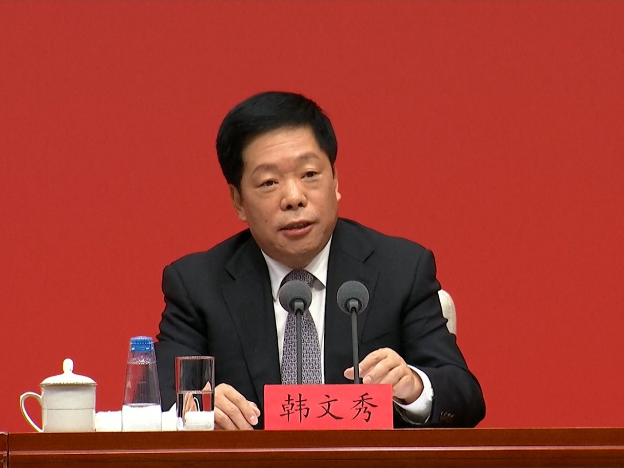 韓文秀表示,外部環境不確定、不穩定性上升,但危中有機、危可轉機。(央視截圖)