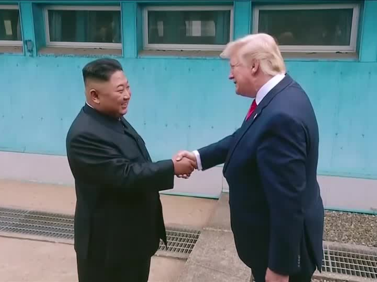 南韓統一部長相信特朗普藉機會晤金正恩的機會相當大。（路透社資料圖片）