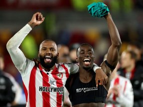 Brentford&#039;s Igor Thiago and Michael Kayode celebrate after the win. Photo: Reuters