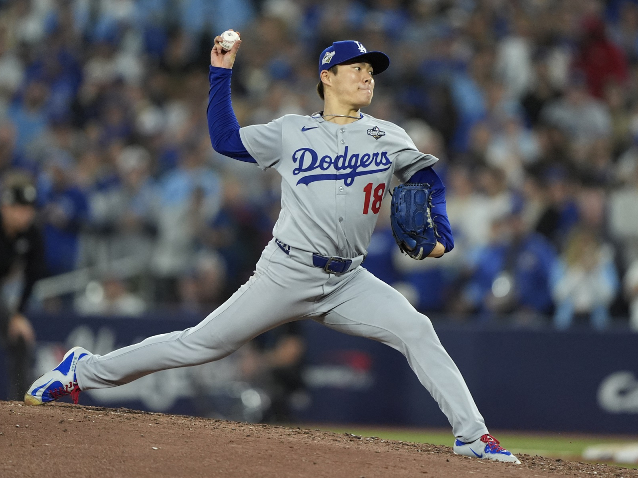 Yoshinobu Yamamoto allowed one run, four hits and no walks with eight strikeouts in a complete game that tied the World Series at a game apiece. Photo: Reuters