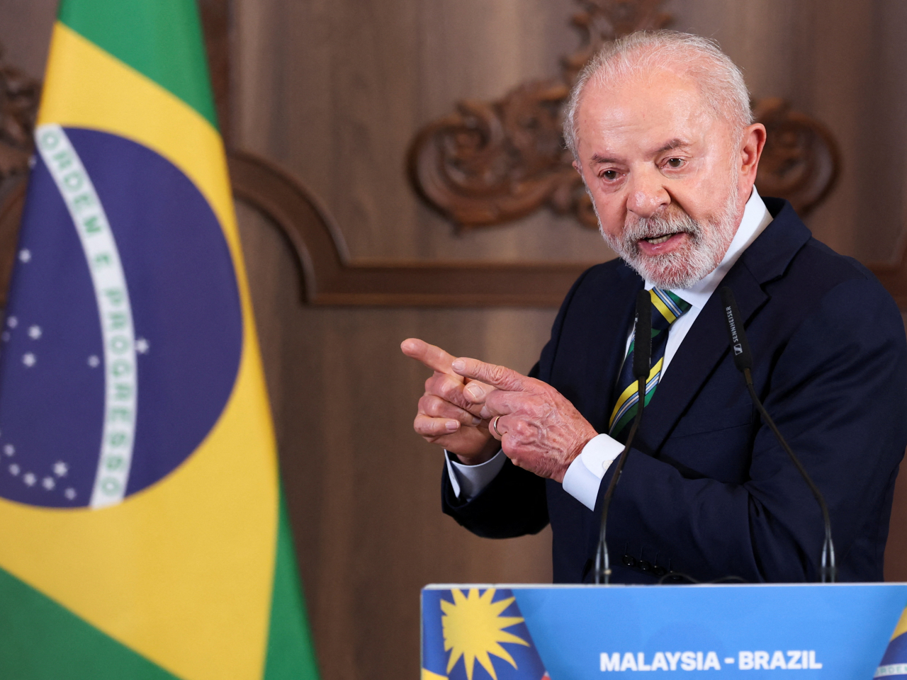 Brazilian President Luiz Inacio Lula da Silva speaks during a press conference on the sidelines of the 47th Asean summit in Kuala Lumpur. Photo: Reuters