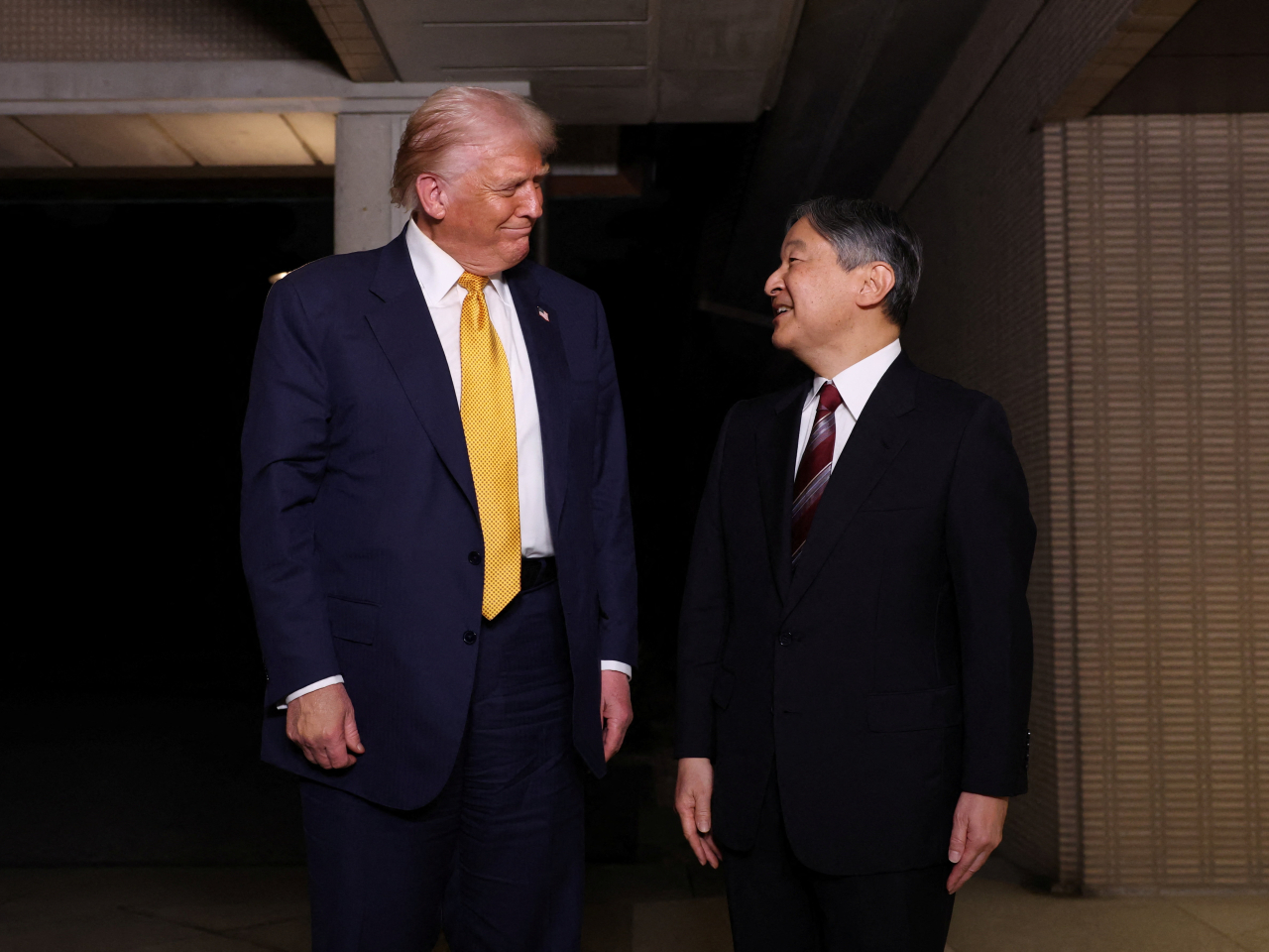 美國總統特朗普轉到日本訪問，與日皇德仁會面。（路透社）