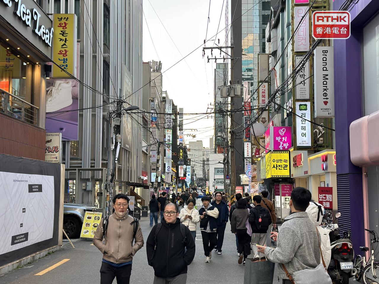 The trial scheme allows mainland tour groups to enter South Korea without a visa. Photo: RTHK