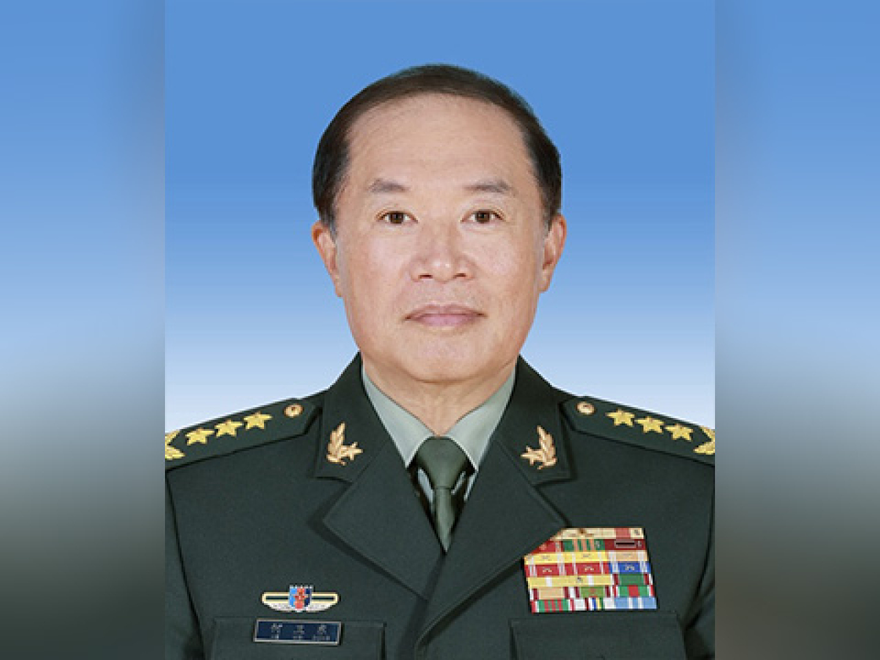 全國人大常委會免去何衛東中央軍委副主席職務。（新華社）