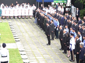 特區政府大會堂花園舉行儀式　悼念為保衞香港捐軀人士