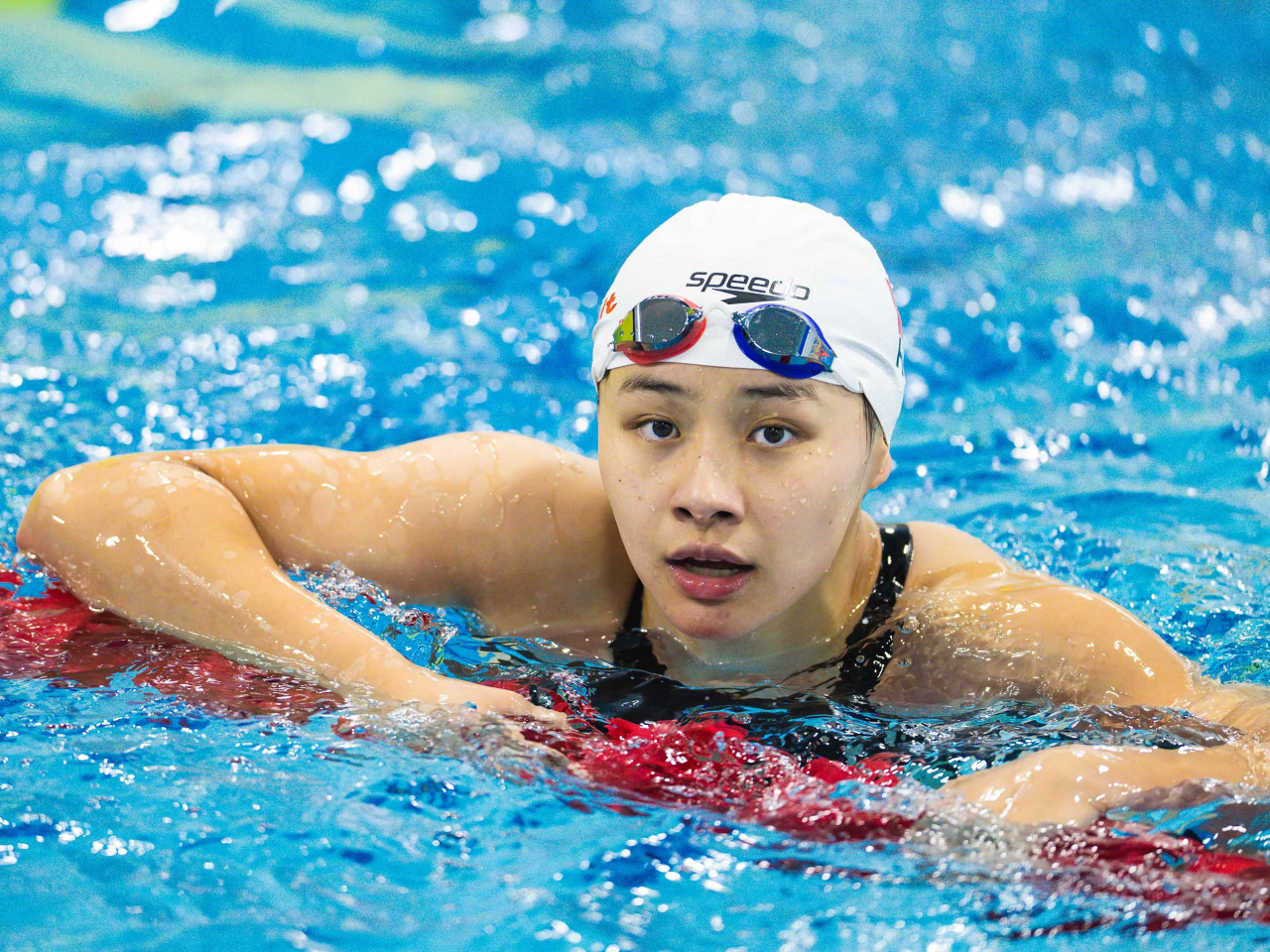 李芯瑤分別於女子100米自由泳及女子50米蝶泳項目勝出,更同時打破亞青運紀錄。(港協暨奧委會提供).