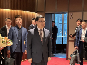 CE kicks off five-day Apec trip in Gyeongju