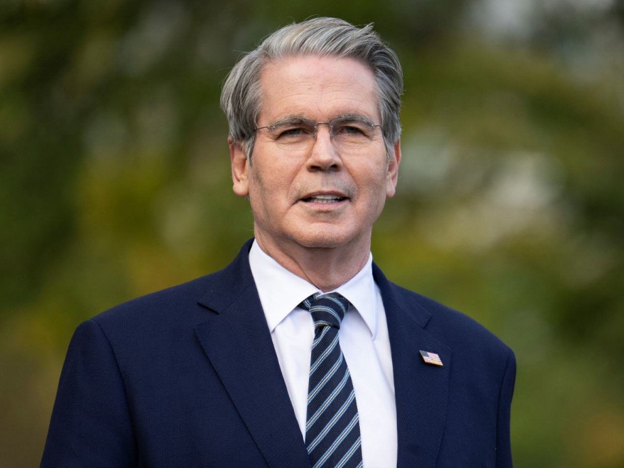 貝森特表示,12月初進行聯儲局主席候選人第二輪面試,讓總統特朗普聖誕節前選出繼任人。(法新社資料圖片)