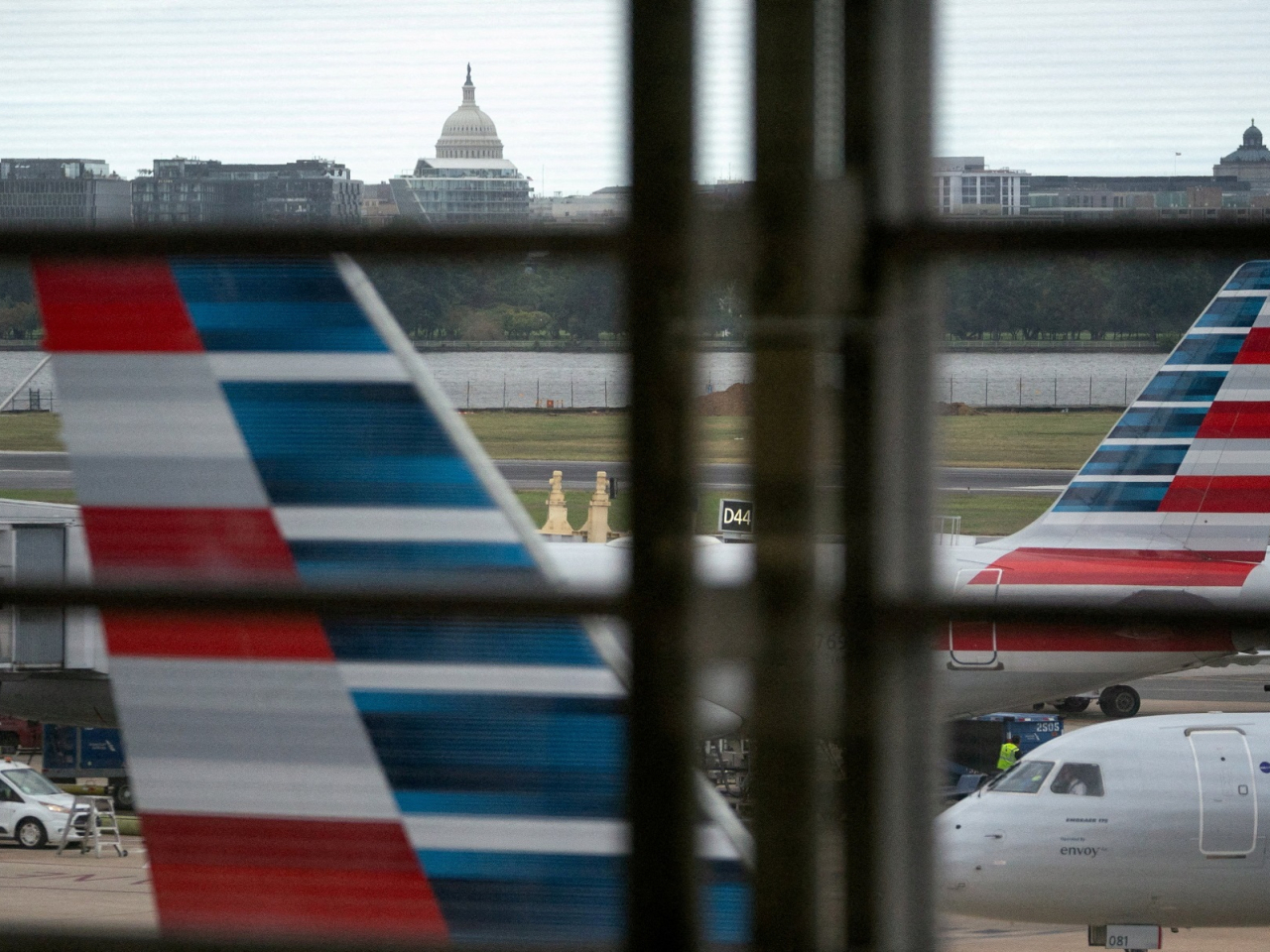 The US government shutdown has left more than 13,000 air traffic controllers working without pay. File photo: Reuters