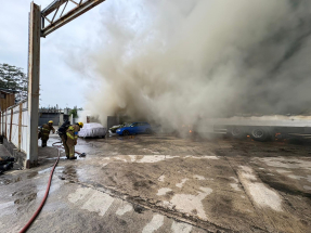 上水麒麟村附近一個貨倉三級火警　11人自行疏散暫未有受傷報告