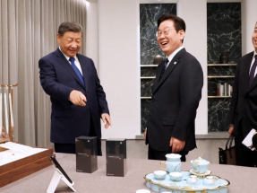 中韓領導人互贈禮物　習近平送上小米手機