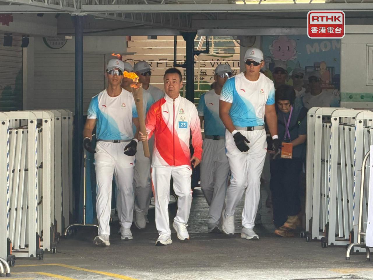 李靜說感到很開心，希望內地與香港的運動員多些交流。（賴啟燊攝）