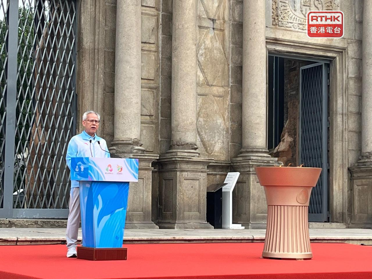 岑浩輝表示，全運會聖火象徵光明與希望，火炬傳遞的不單是精神，更是力量的凝聚。（鄭月明攝）