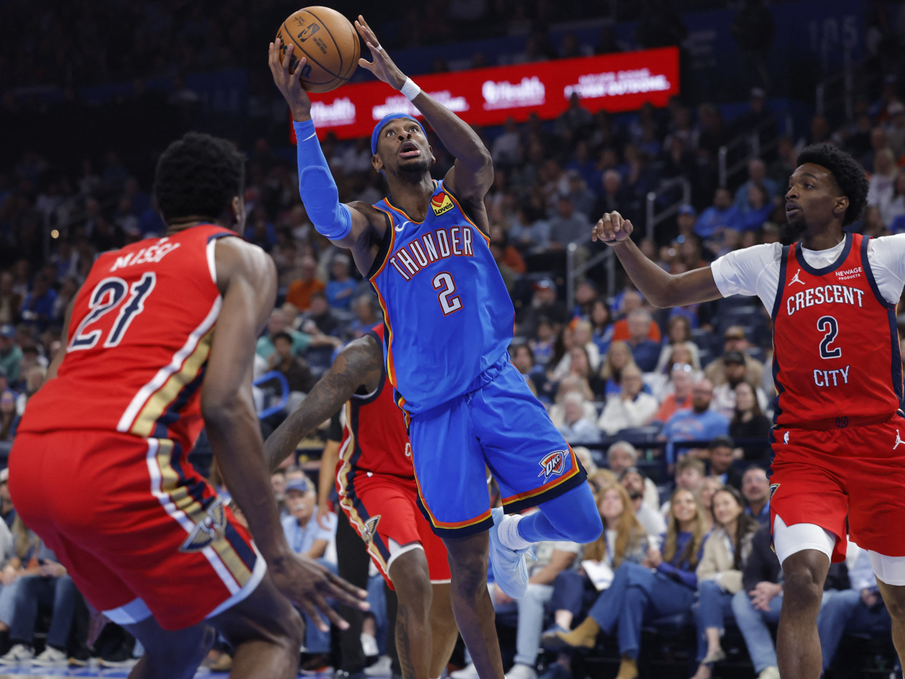 Reigning MVP Shai Gilgeous-Alexander poured in 30 points to propel the Oklahoma City Thunder to their seventh straight win. Photo: Reuters