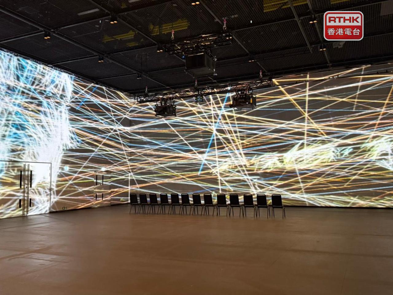 東九文化中心更是全港首個以「藝術+科技」為核心的表演場地。(盧紫菁攝)