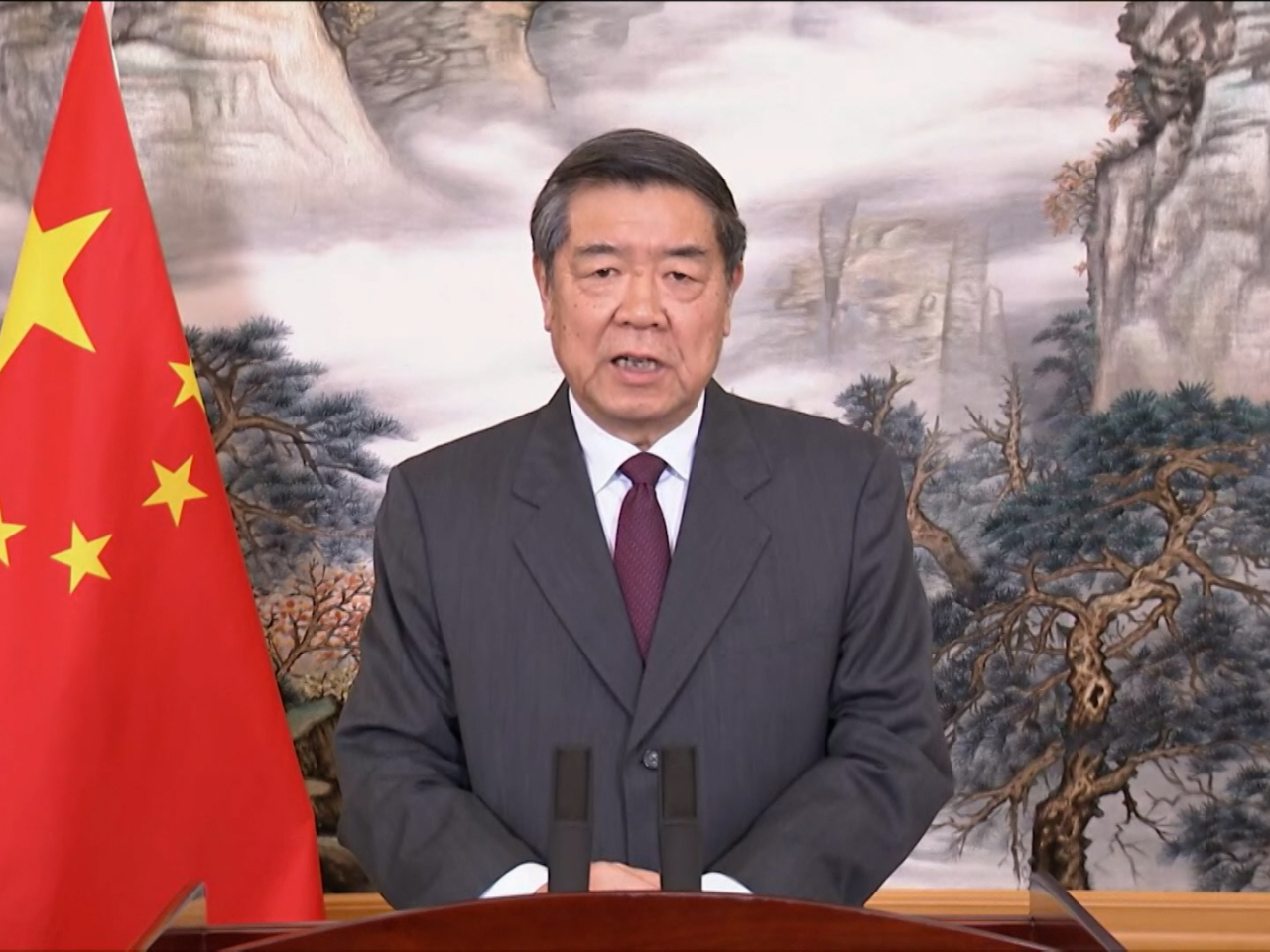 何立峰表示，希望香港進一步主動深入對接十五五規劃。