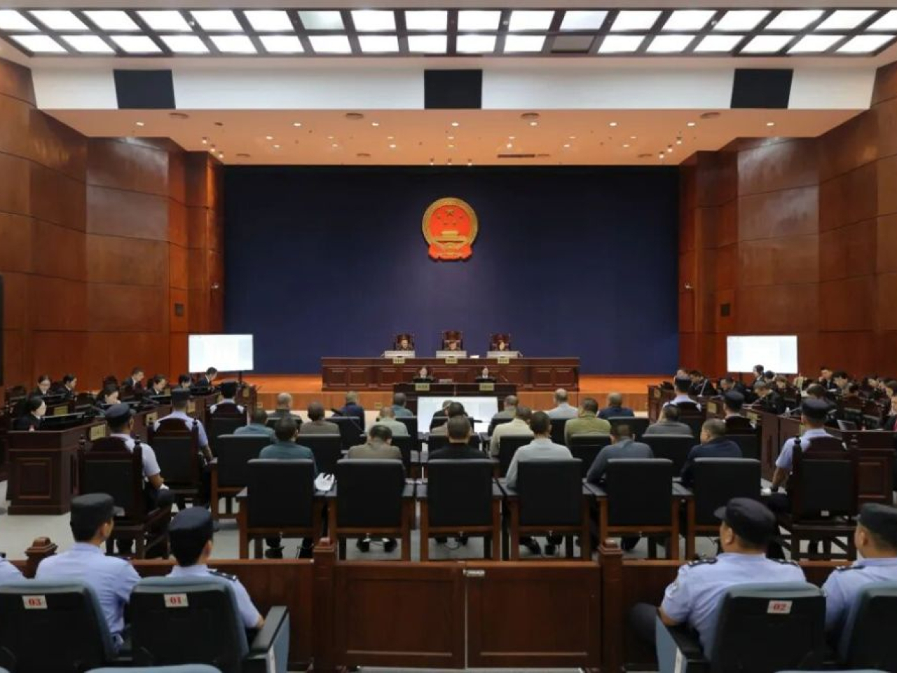 在緬北從事電騙的白家犯罪集團案一審宣判，其中五名被告判處死刑。（新華社資料圖片）