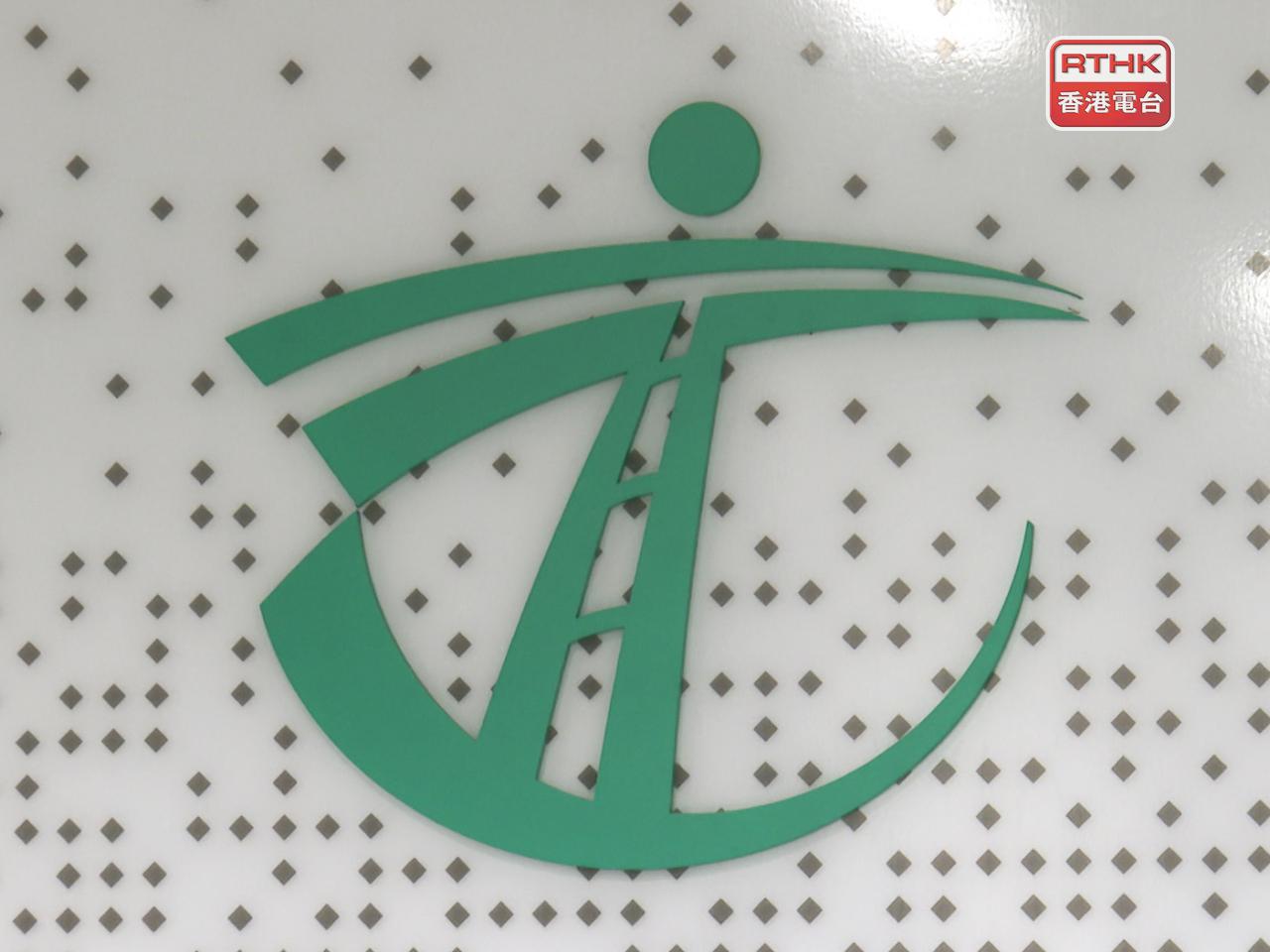 運輸署表示，非常關注這宗致命交通意外，並對有關司機離世深表難過。（港台圖片）