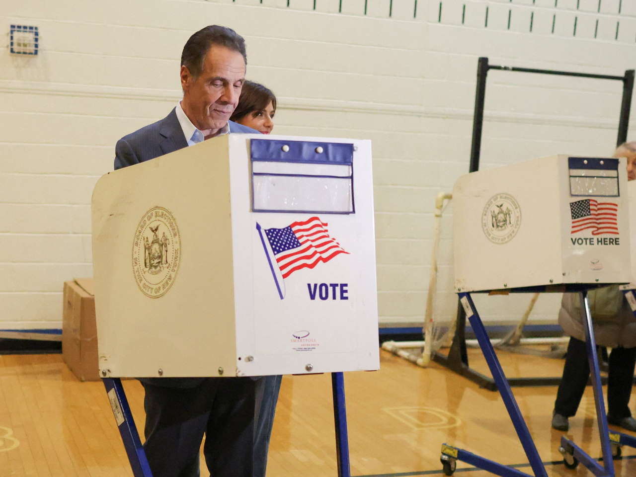 以獨立身分參選的前紐約州州長科莫表示，對投票率以及自己的選情感到樂觀。（路透社）