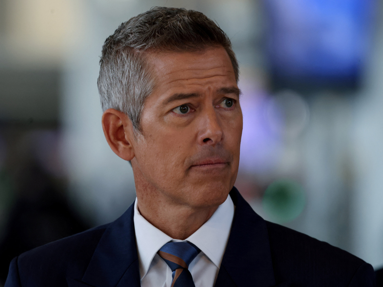 達菲說會與一些航空營運商高層會面，商討如何安全實施削減運力的措施。（路透社資料圖片）