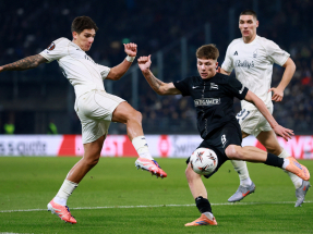 諾定咸森林與格拉茨握手言和。（路透社）