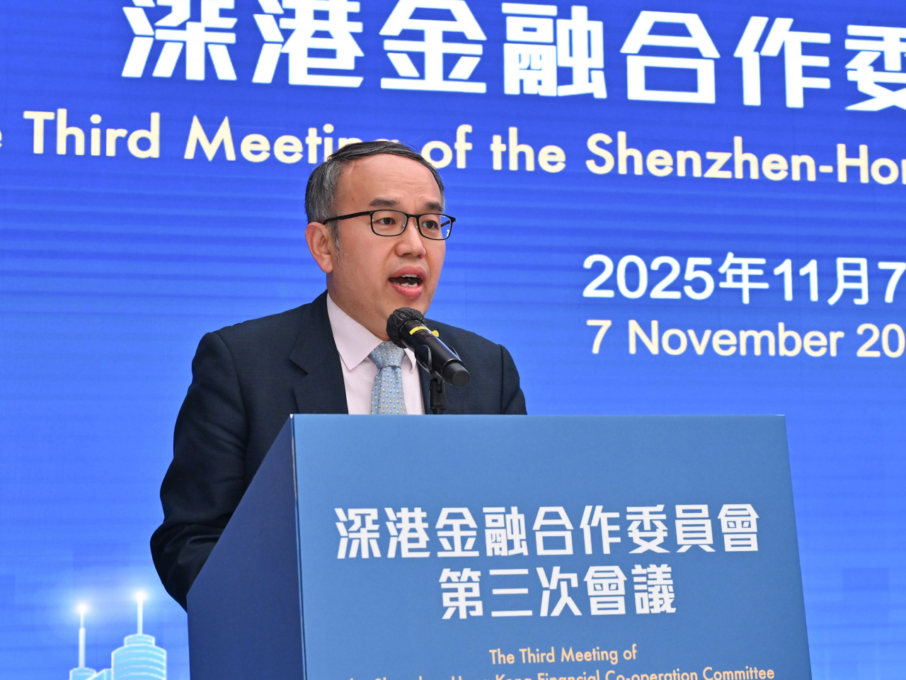 許正宇表示，在國家「十四五」規劃收官、「十五五」規劃謀篇布局的關鍵節點中，香港和深圳作為粵港澳大灣區發展中的核心引擎。（政府新聞處）