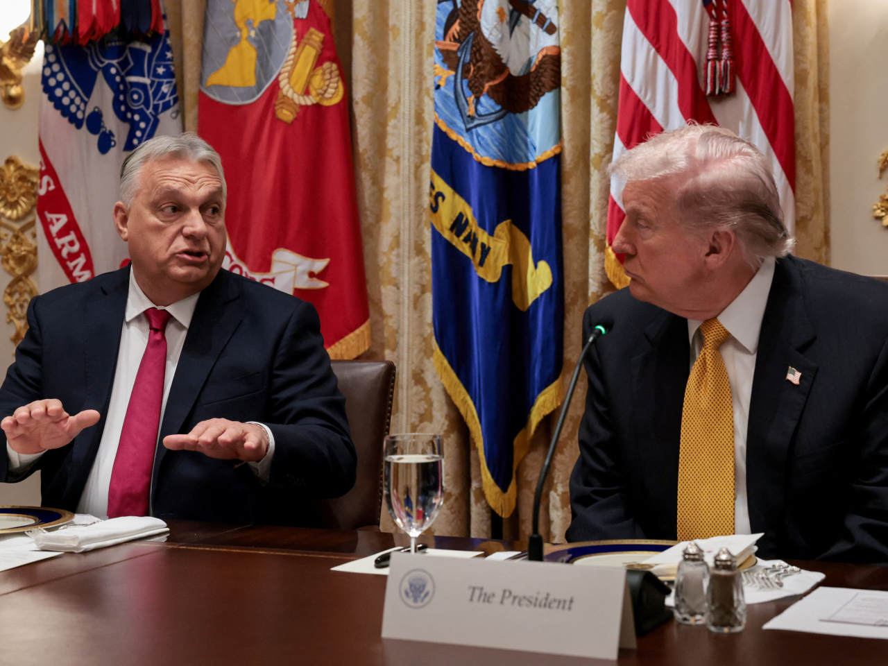 美國總統特朗普在白宮與到訪的匈牙利總理歐爾班會談。(路透社)