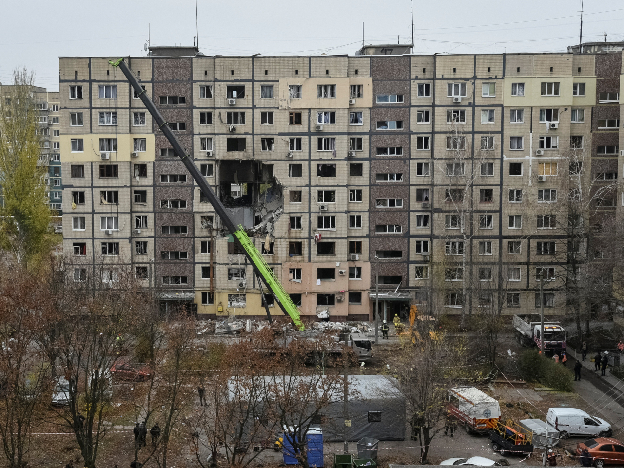 烏克蘭有建築物遭受俄羅斯的無人機襲擊受損。（路透社）