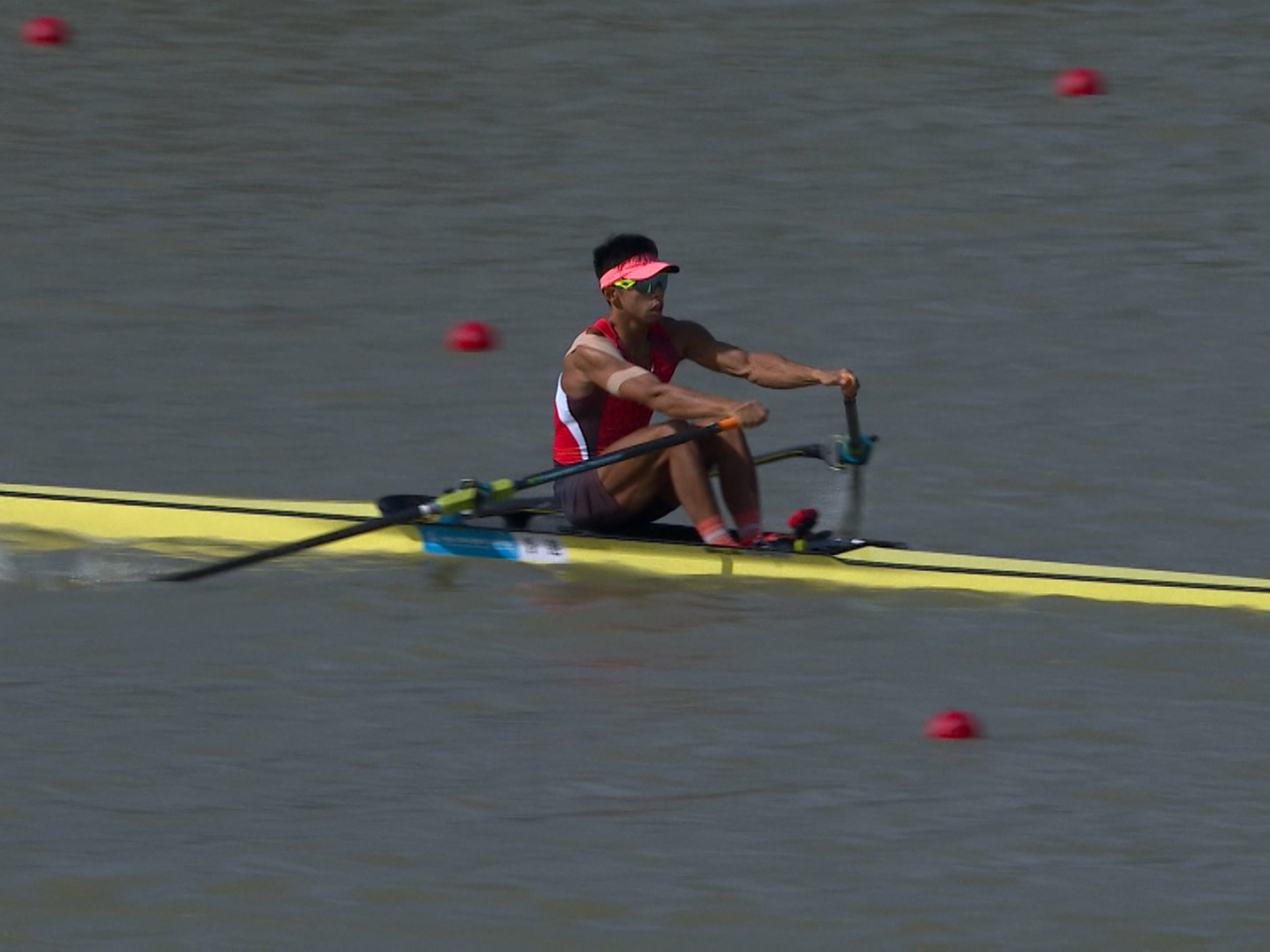 Hong Kong's Chiu Hin-chun finished the course in five minutes and 6.19 seconds.