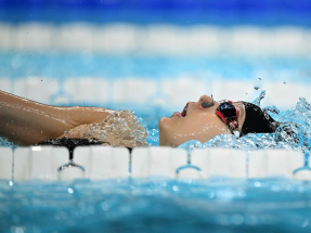 Cindy Cheung advances to NG 100m backstroke semifinals