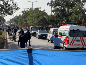 Suicide bombing kills at least 12 at Islamabad court