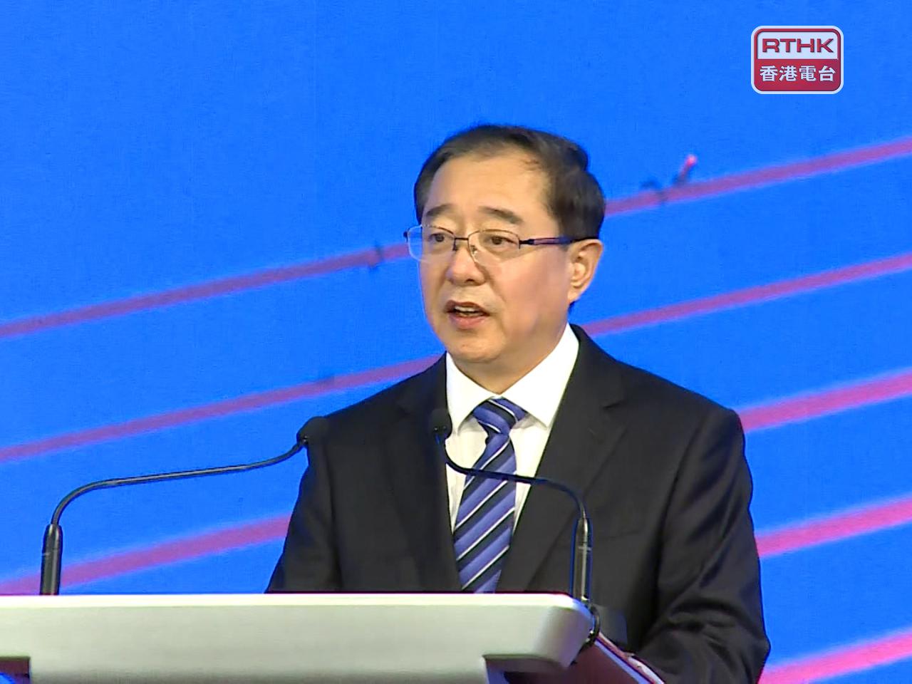 李明稱未來要完善合格境外投資者制度，穩慎拓展互聯互通。（港台圖片）