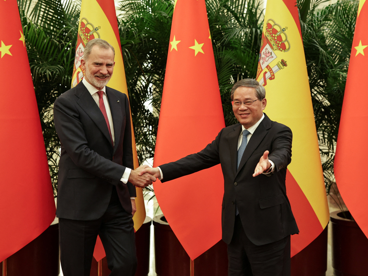 李強表示，中方支持更多有實力的中國企業赴西班牙投資，拓展光伏、綠氫、動力電池等領域產供鏈合作。(路透社)