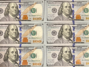 貝森特表示，財政部將逐步調整國債標售規模　避免對市場造成干擾。（港台圖片）