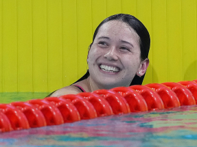 十五運會｜何詩蓓奪女子2百米自由泳金牌　稱對其後比賽更有信心